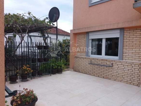 Kuća 5.000 m² – Rena, Bar — fotografija 10