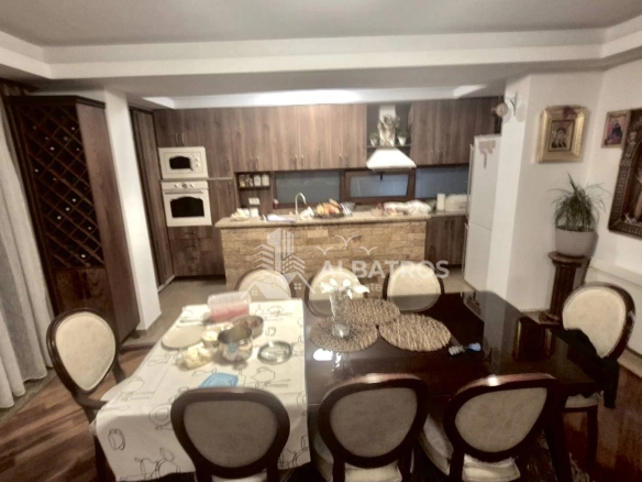 Kuća 350 m² – Sutomore, Bar — fotografija 3