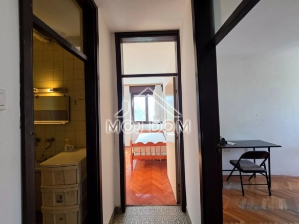 Trosoban stan 84 m² – Bar — fotografija 8
