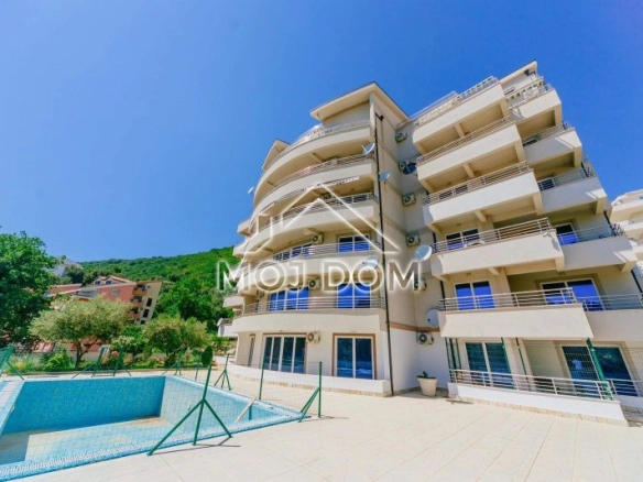 Dvosoban stan 104 m² – Petrovac, Budva — fotografija 2