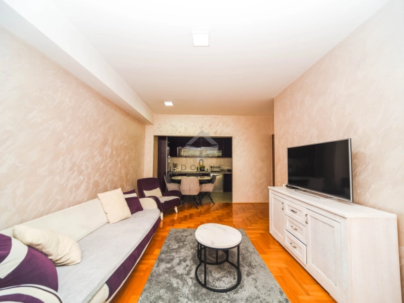 Trosoban stan 93 m² – City kvart, Podgorica — fotografija 3
