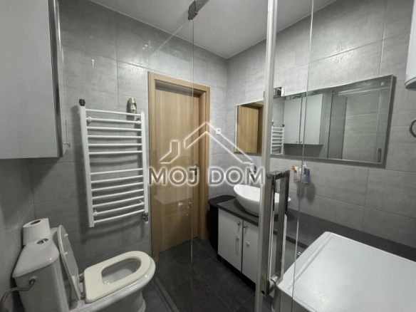 Dvosoban stan 66 m² – Stari aerodrom, Podgorica — fotografija 7