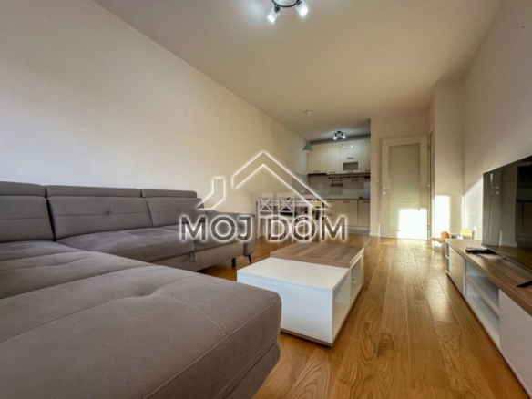 Jednosoban stan 49 m² – Central Point, Podgorica — fotografija 4