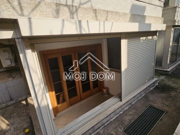 Jednosoban stan 54 m² – Centar, Podgorica — fotografija 2