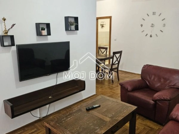 Jednosoban stan 54 m² – Centar, Podgorica — fotografija 3