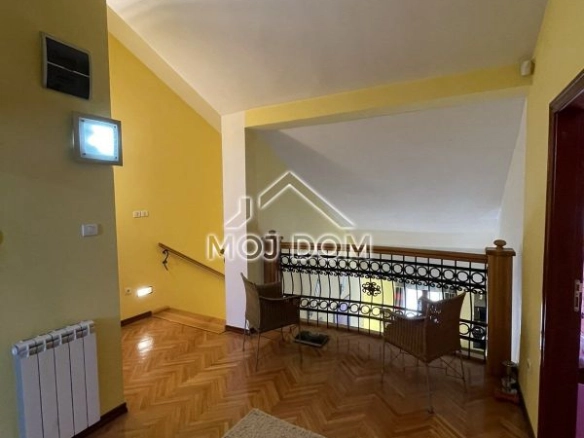 Trosoban stan 119 m² – Vezirov most, Podgorica — fotografija 10