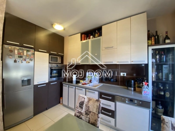 Trosoban stan 93 m² – Zabjelo, Podgorica — fotografija 5