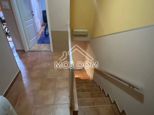 Trosoban stan 93 m² – Zabjelo, Podgorica — fotografija 10