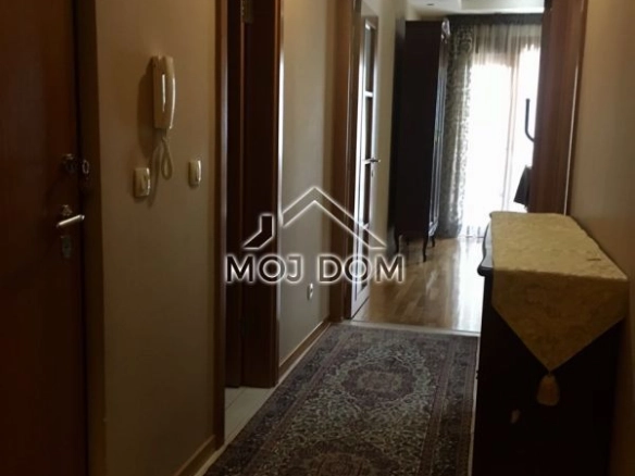 Trosoban stan 108 m² – Gorica C, Podgorica — fotografija 8