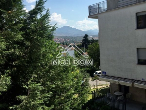 Trosoban stan 108 m² – Gorica C, Podgorica — fotografija 9