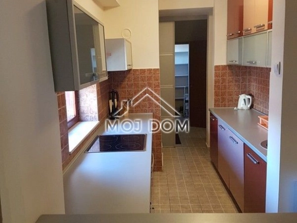 Dvosoban stan 89 m² – Centar, Podgorica — fotografija 13