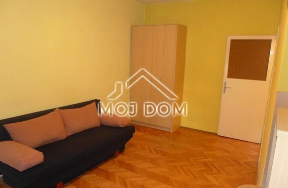 Garsonjera 25 m² – Centar, Podgorica — fotografija 6