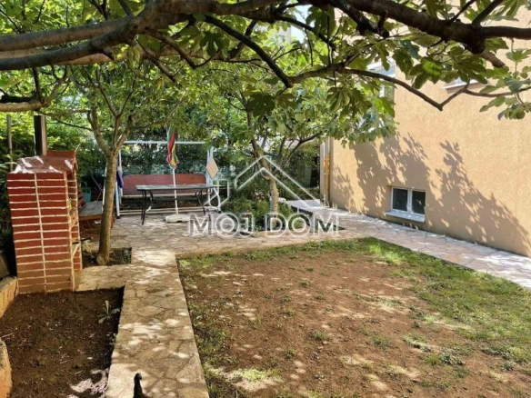Kuća 260 m² – Zagorič, Podgorica — fotografija 10