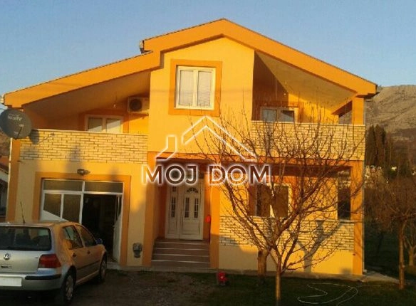 Kuća 200 m² – Zlatica, Podgorica — fotografija 11