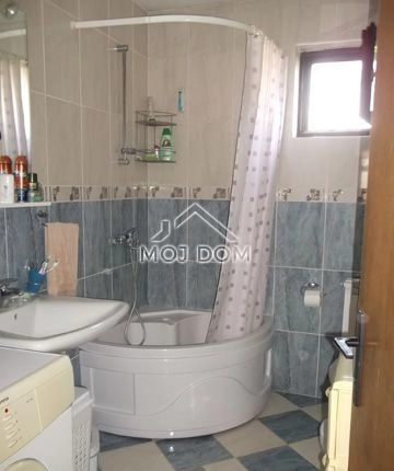 Kuća 160 m² – Donja Gorica, Podgorica — fotografija 2