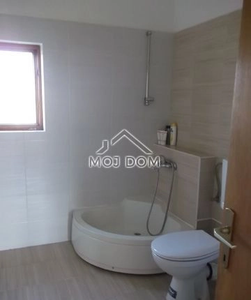 Kuća 160 m² – Donja Gorica, Podgorica — fotografija 13