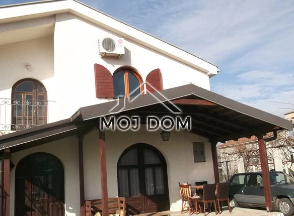 Kuća 160 m² – Donja Gorica, Podgorica — fotografija 20