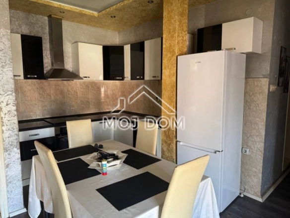 Izdavanje: Jednosoban stan 47 m² – Stari aerodrom, Podgorica — fotografija 7