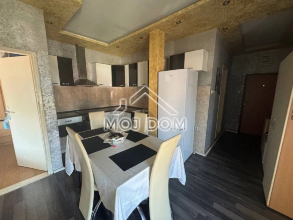 Izdavanje: Jednosoban stan 47 m² – Stari aerodrom, Podgorica — fotografija 10
