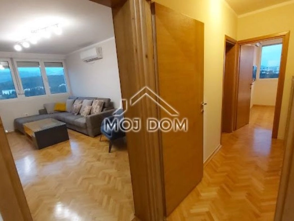 Izdavanje: Dvosoban stan 82 m² – Preko Morače, Podgorica — fotografija 2