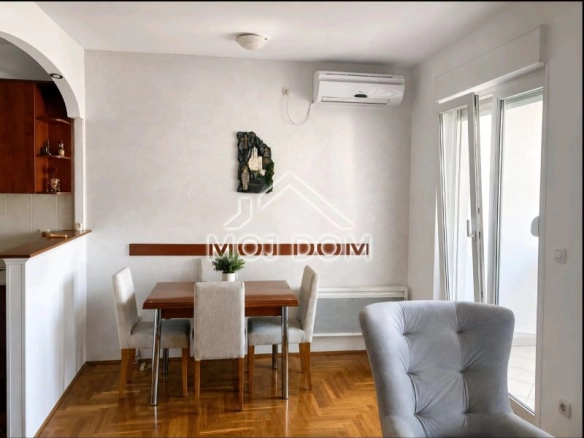 Izdavanje: Jednosoban stan 55 m² – Stari aerodrom, Podgorica — fotografija 2