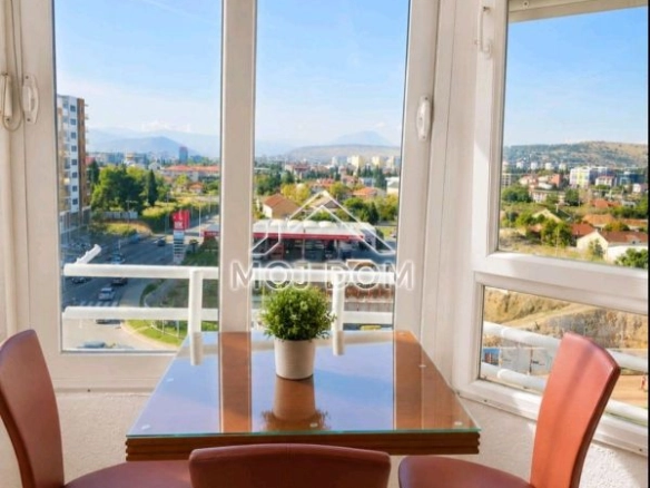 Izdavanje: Jednosoban stan 55 m² – Stari aerodrom, Podgorica — fotografija 4