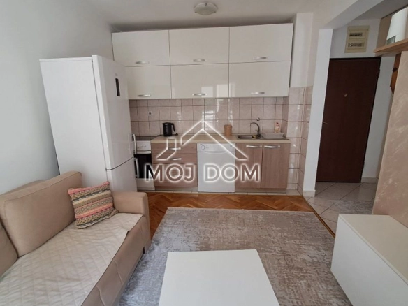 Izdavanje: Jednosoban stan 40 m² – Stari aerodrom, Podgorica — fotografija 5