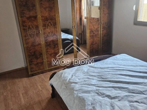 Izdavanje: Trosoban stan 100 m² – Masline, Podgorica — fotografija 7