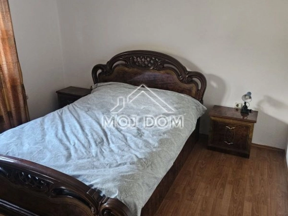 Izdavanje: Trosoban stan 100 m² – Masline, Podgorica — fotografija 8