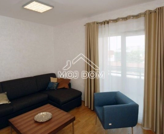 Izdavanje: Dvosoban stan 70 m² – City kvart, Podgorica — fotografija 2