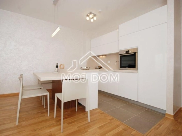 Izdavanje: Dvosoban stan 70 m² – City kvart, Podgorica — fotografija 6