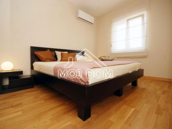 Izdavanje: Dvosoban stan 70 m² – City kvart, Podgorica — fotografija 16