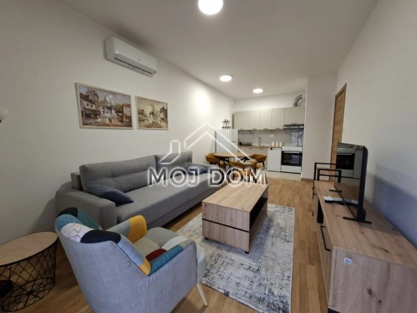 Izdavanje: Jednosoban stan 40 m² – Tološi, Podgorica — fotografija 4