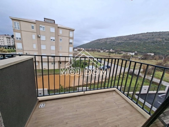 Izdavanje: Jednosoban stan 40 m² – Tološi, Podgorica — fotografija 6