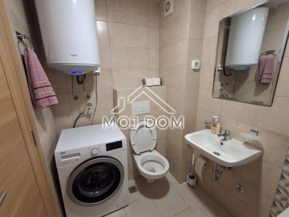 Izdavanje: Jednosoban stan 42 m² – Stari aerodrom, Podgorica — fotografija 9