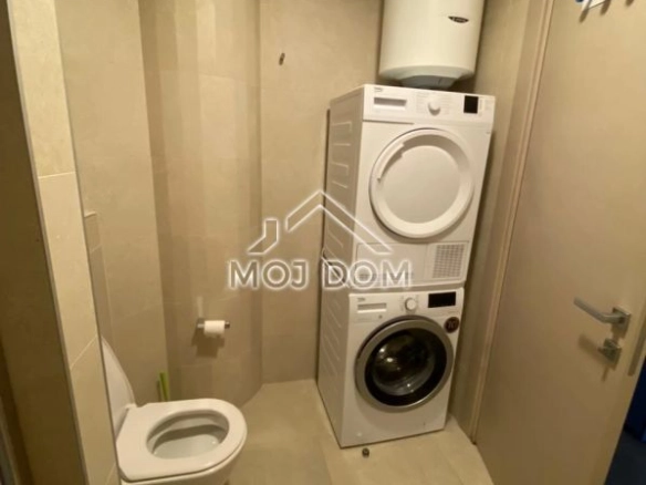 Izdavanje: Jednosoban stan 52 m² – Centar, Podgorica — fotografija 10