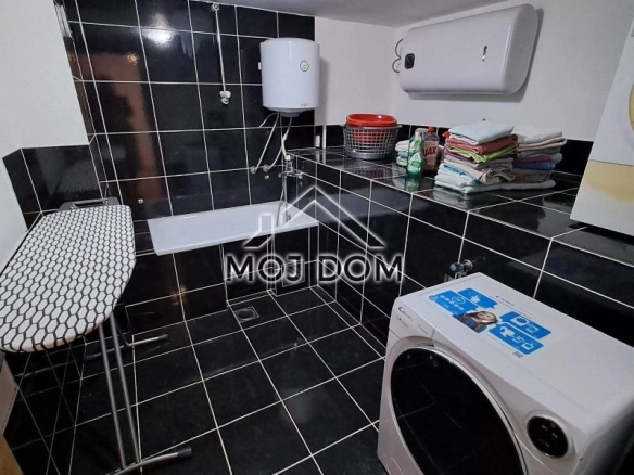 Izdavanje: Stan 300 m² – Gorica C, Podgorica — fotografija 15