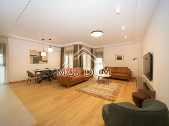Izdavanje: Dvosoban stan 74 m² – City kvart, Podgorica — fotografija 2