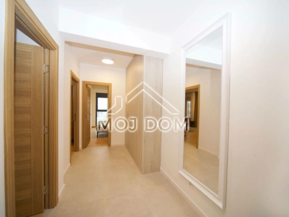 Izdavanje: Dvosoban stan 74 m² – City kvart, Podgorica — fotografija 5