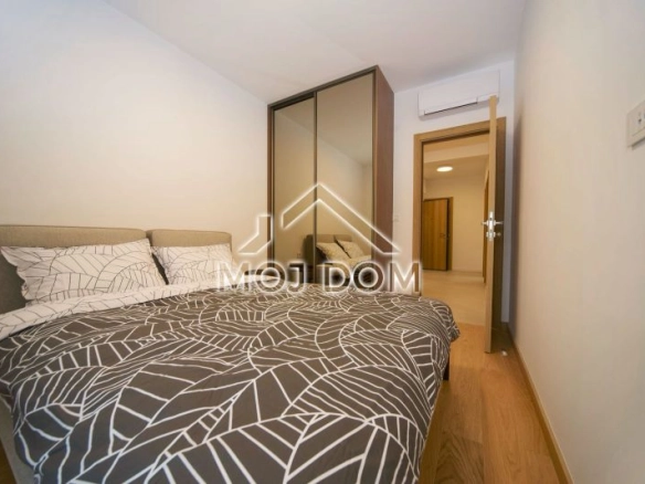 Izdavanje: Dvosoban stan 74 m² – City kvart, Podgorica — fotografija 10