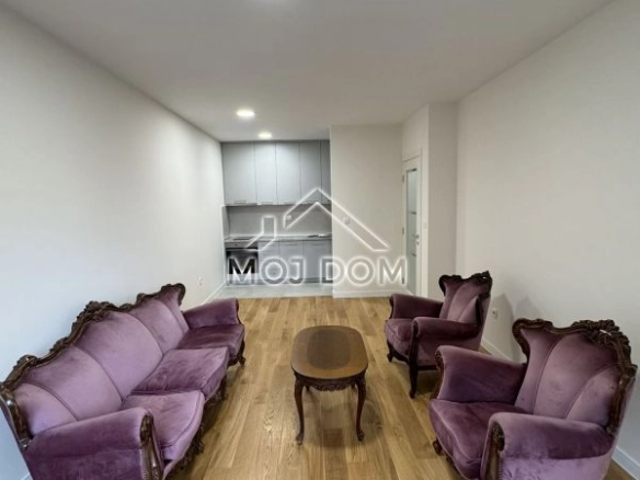Izdavanje: Jednosoban stan 49 m² – Central Point, Podgorica — fotografija 3