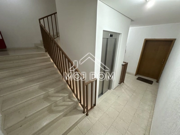 Izdavanje: Dvosoban stan 58 m² – Zagorič, Podgorica — fotografija 2