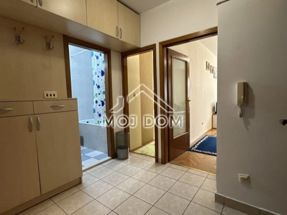 Izdavanje: Dvosoban stan 58 m² – Zagorič, Podgorica — fotografija 9