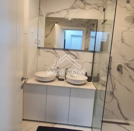 Izdavanje: Jednosoban stan 59 m² – Centar, Podgorica — fotografija 10