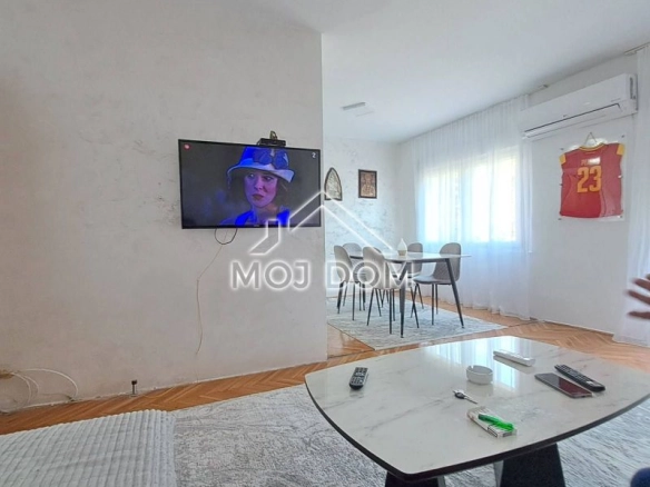 Izdavanje: Dvosoban stan 80 m² – Zabjelo, Podgorica — fotografija 4