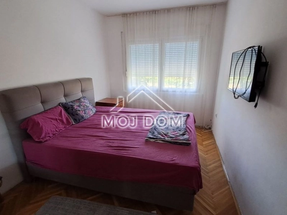 Izdavanje: Dvosoban stan 80 m² – Zabjelo, Podgorica — fotografija 16
