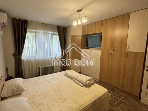 Izdavanje: Jednosoban stan 60 m² – Centar, Podgorica — fotografija 8
