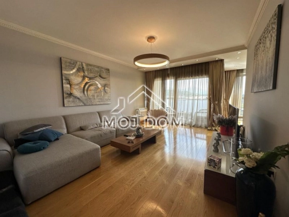 Izdavanje: Trosoban stan 105 m² – Preko Morače, Podgorica — fotografija 3