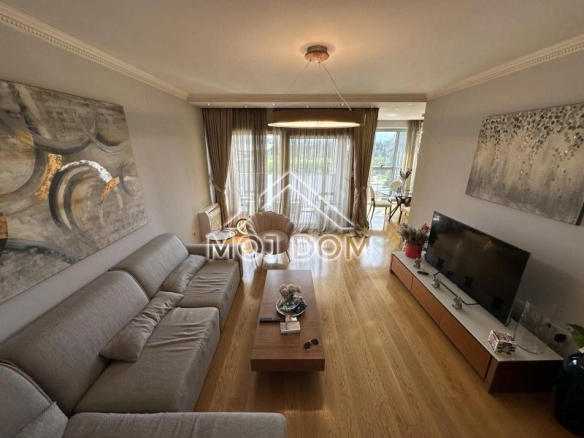Izdavanje: Trosoban stan 105 m² – Preko Morače, Podgorica — fotografija 4