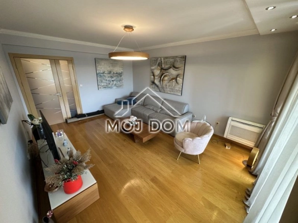 Izdavanje: Trosoban stan 105 m² – Preko Morače, Podgorica — fotografija 6